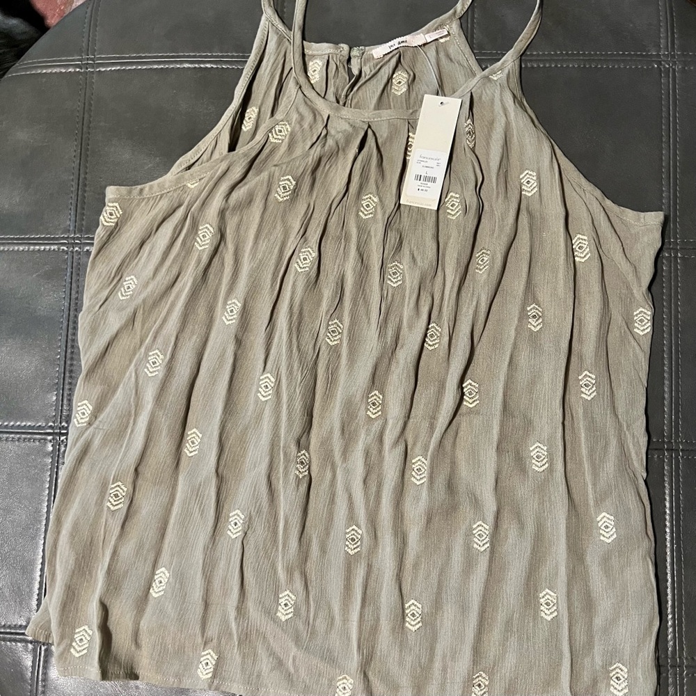 High Neck Tank